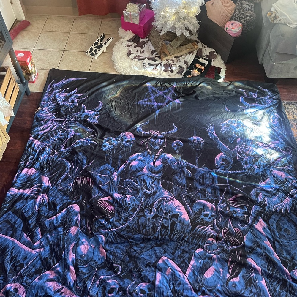 Dark metal duvet cover